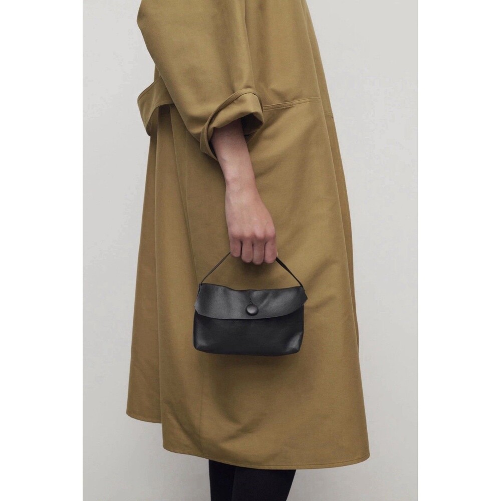 The Row 2025 Sally Bag in Black